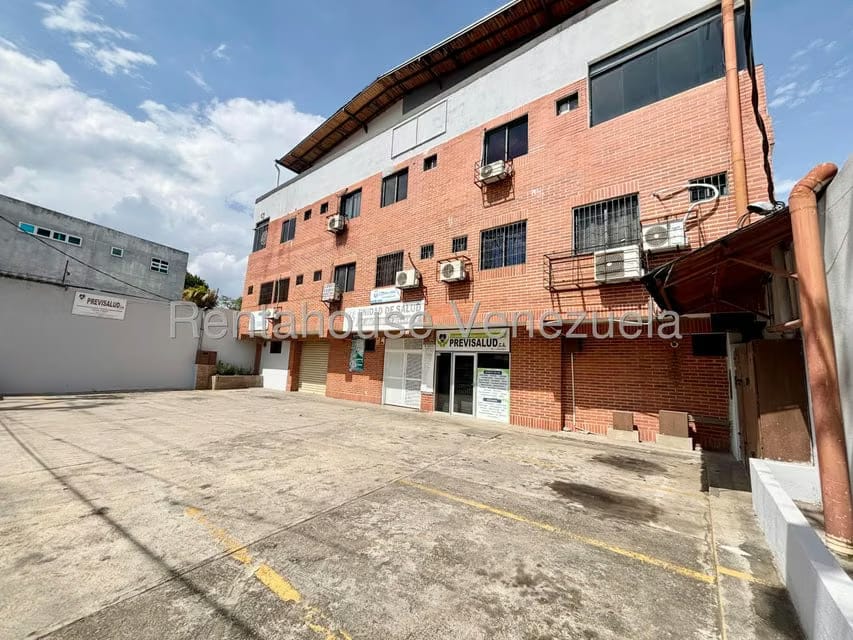 Comercial (Local Comercial) en Alquiler en Parroquia Concepcion, Lara - 12
