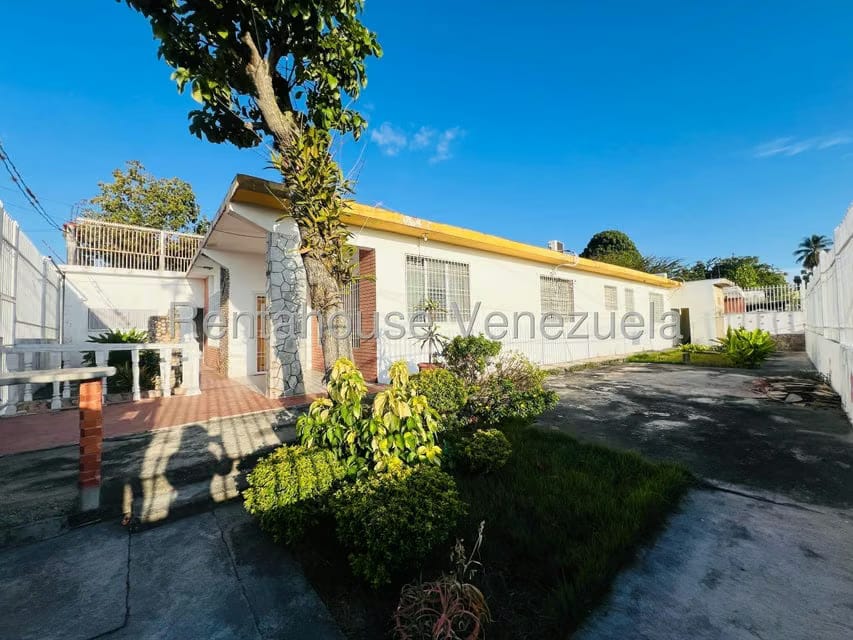 Casa (1 Nivel) en Venta en Colinas De Santa Rosa, Lara - 28