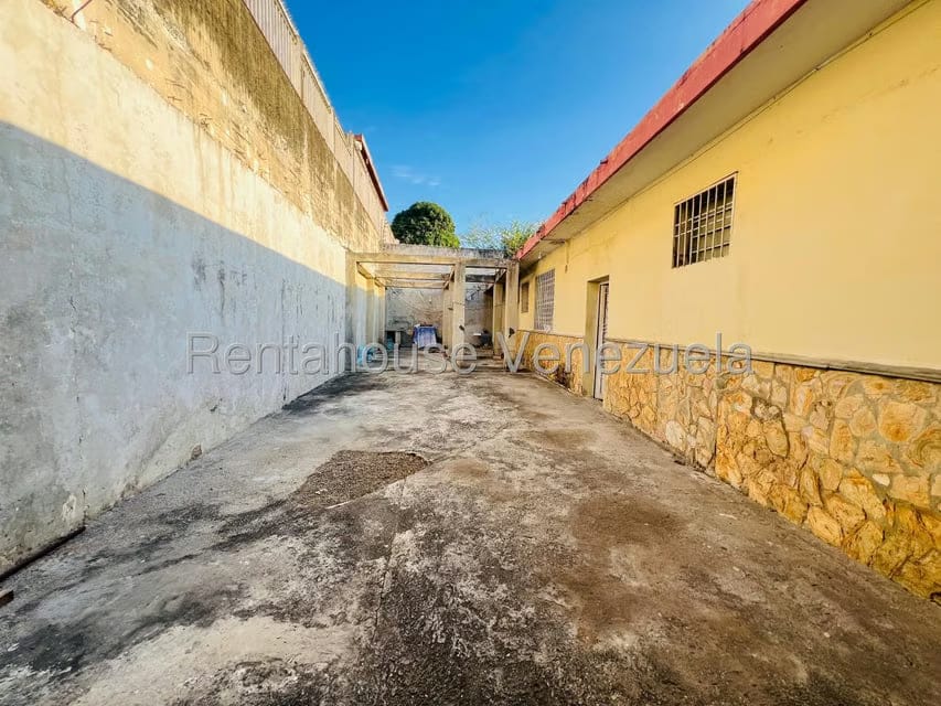 Casa (1 Nivel) en Venta en Colinas De Santa Rosa, Lara - 31