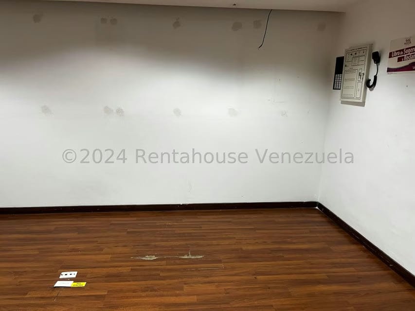 Comercial (Oficina) en Venta en El Bosque, Distrito Metropolitano - 28