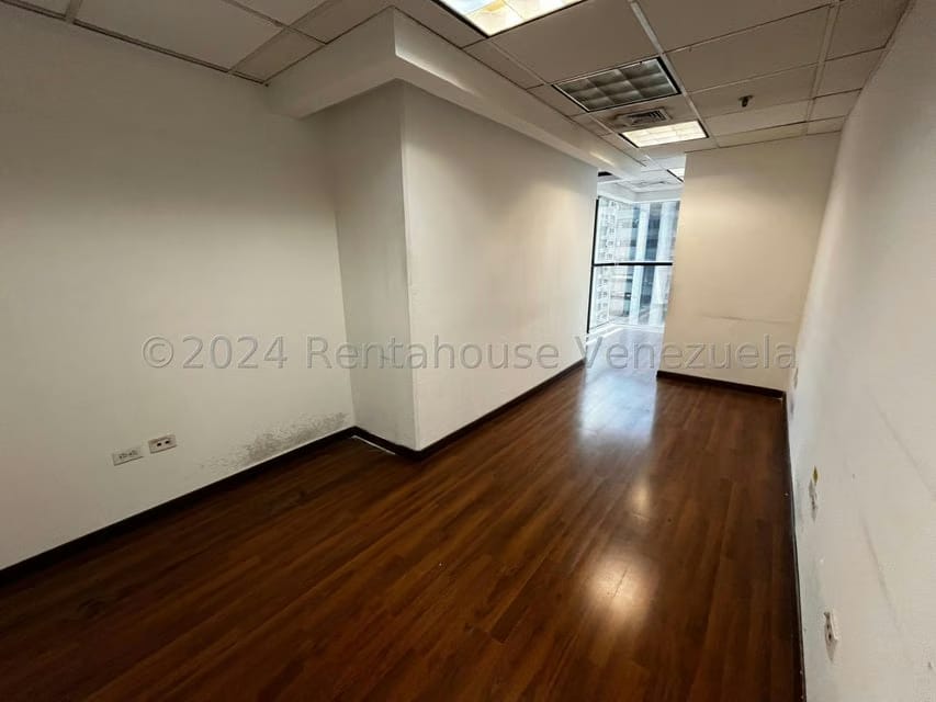 Comercial (Oficina) en Venta en El Bosque, Distrito Metropolitano - 7