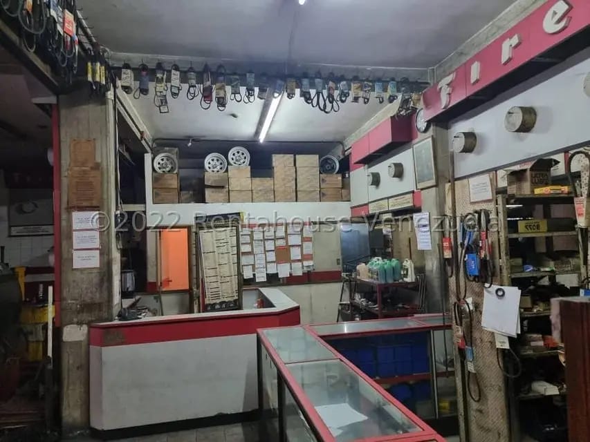 Comercial (Local Comercial) en Venta en El Barbecho, Miranda - 12