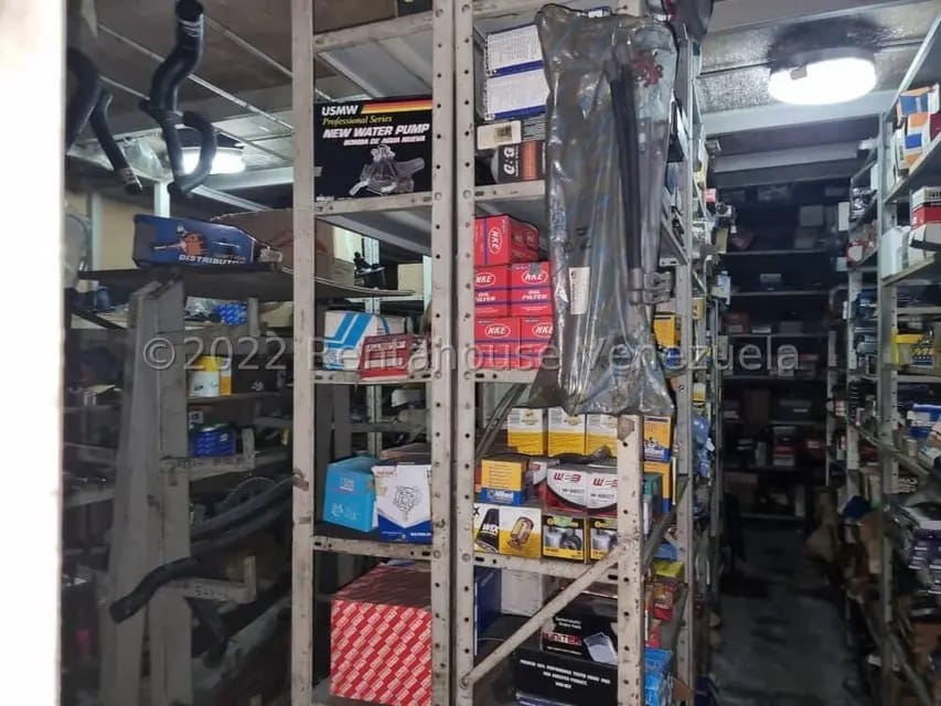 Comercial (Local Comercial) en Venta en El Barbecho, Miranda - 17