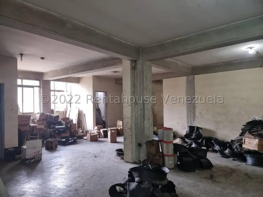 Comercial (Local Comercial) en Venta en El Barbecho, Miranda - 44