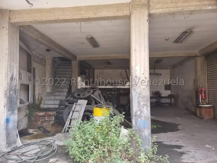 Comercial (Local Comercial) en Venta en El Barbecho, Miranda - 46