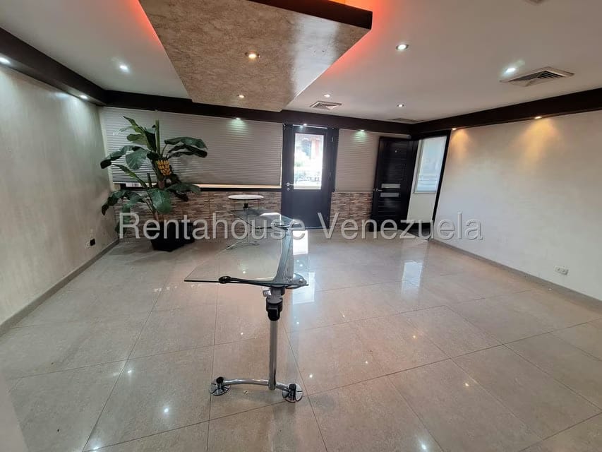 Comercial (Oficina) en Venta en Colinas de Bello Monte, Distrito Metropolitano - 3