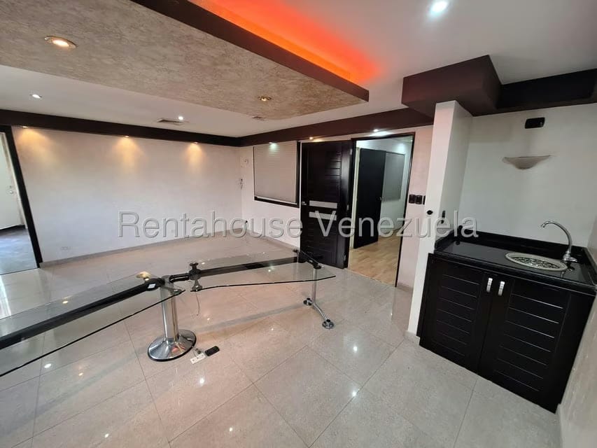 Comercial (Oficina) en Venta en Colinas de Bello Monte, Distrito Metropolitano - 4