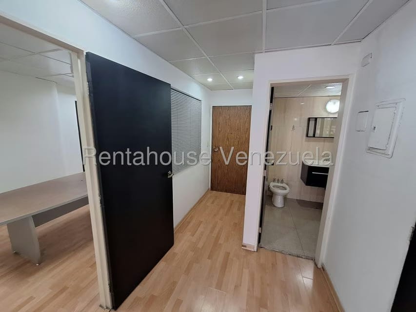 Comercial (Oficina) en Venta en Colinas de Bello Monte, Distrito Metropolitano - 10