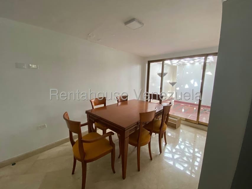 Casa (1 Nivel) en Venta en La Lago, Zulia - 19