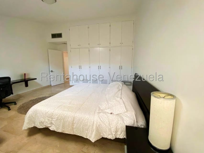 Casa (1 Nivel) en Venta en La Lago, Zulia - 23