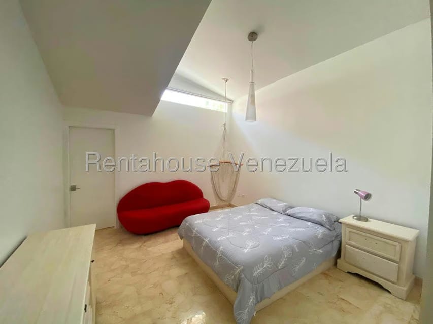 Casa (1 Nivel) en Venta en La Lago, Zulia - 26