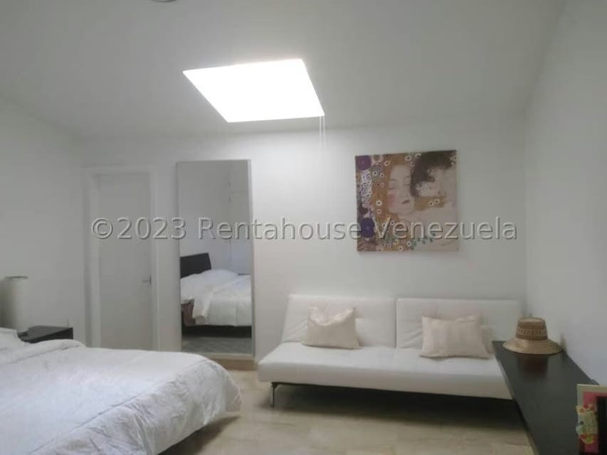 Casa (1 Nivel) en Venta en La Lago, Zulia - 31