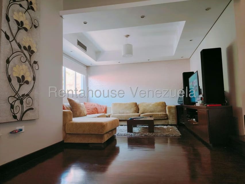 Casa (1 Nivel) en Venta en La Lago, Zulia - 8