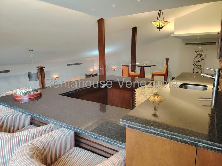 Casa (1 Nivel) en Venta en La Lago, Zulia - 10