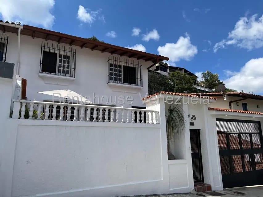 Casa (Duplex) en Venta en Alto Prado, Distrito Metropolitano - 2