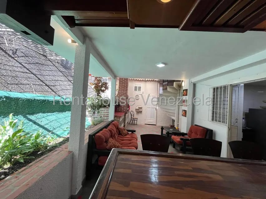 Casa (Duplex) en Venta en Alto Prado, Distrito Metropolitano - 14