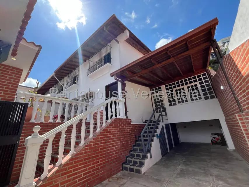 Casa (Duplex) en Venta en Alto Prado, Distrito Metropolitano - 4