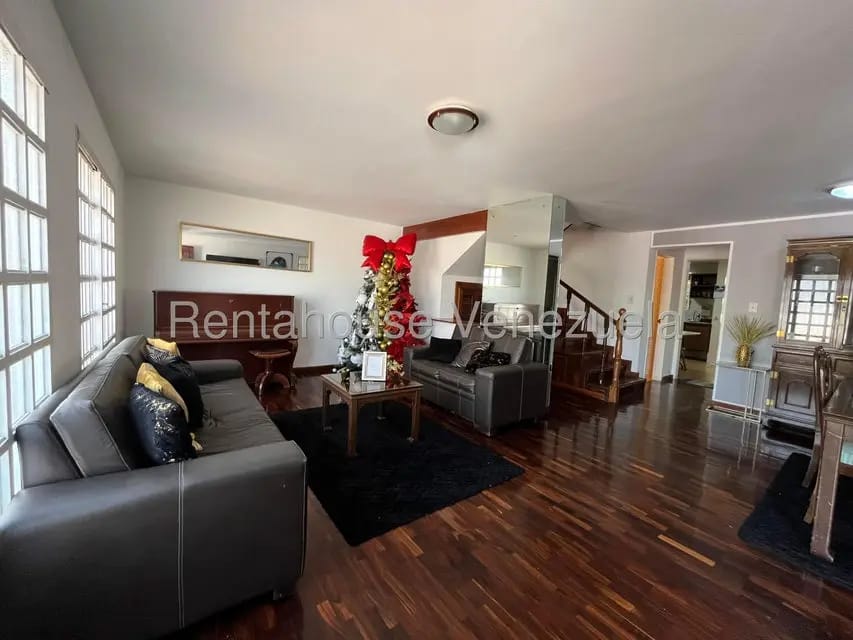 Casa (Duplex) en Venta en Alto Prado, Distrito Metropolitano - 31