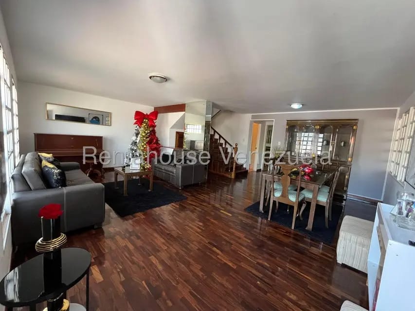 Casa (Duplex) en Venta en Alto Prado, Distrito Metropolitano - 33