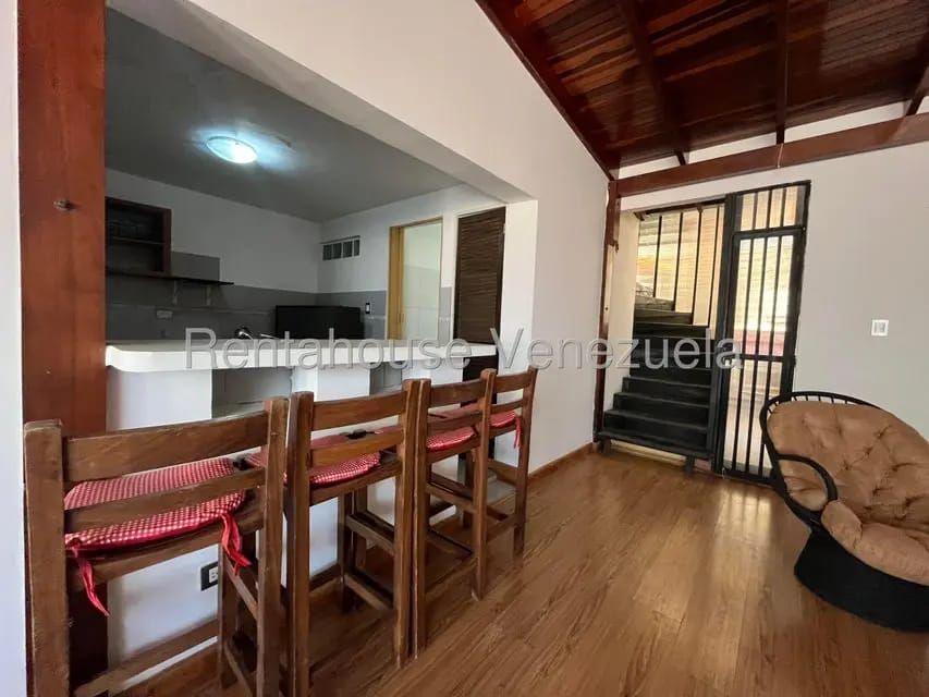 Casa (Duplex) en Venta en Alto Prado, Distrito Metropolitano - 66