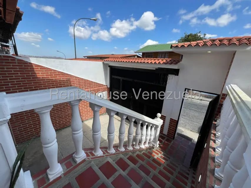 Casa (Duplex) en Venta en Alto Prado, Distrito Metropolitano - 10