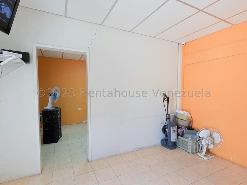 Comercial (Galpon - Deposito) en Venta en Parroquia Juan Bautista Rodriguez, Lara - 12