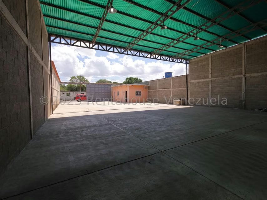 Comercial (Galpon - Deposito) en Venta en Parroquia Juan Bautista Rodriguez, Lara - 8