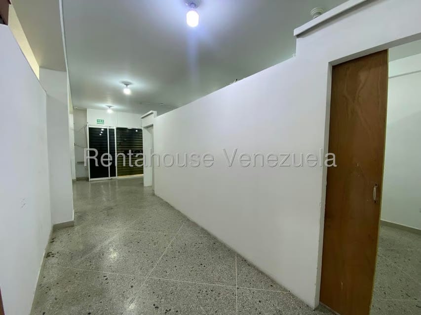 Comercial (Local Comercial) en Alquiler en Centro, Portuguesa - 11