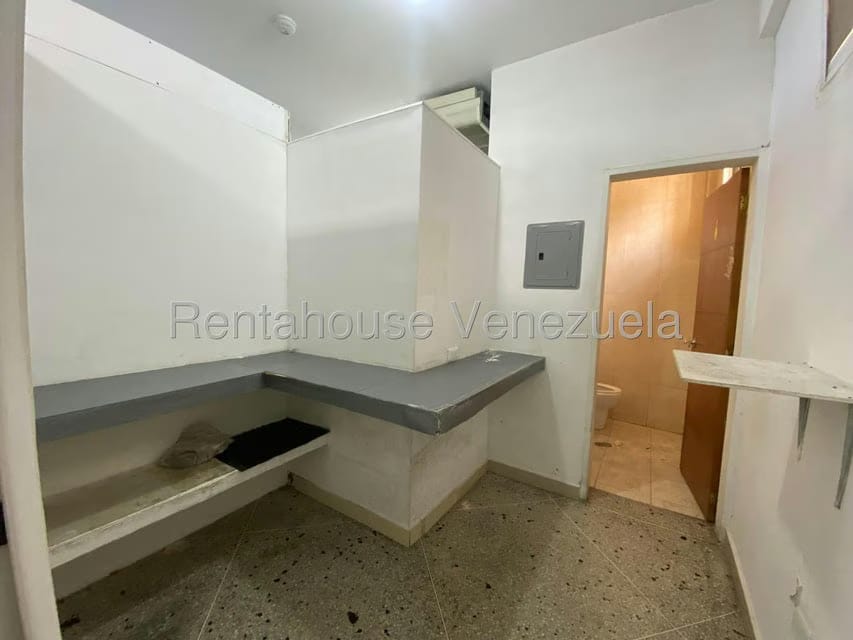 Comercial (Local Comercial) en Alquiler en Centro, Portuguesa - 8