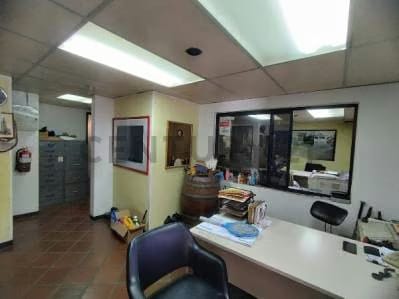 Local Comercial Concesionario en venta TC - 4