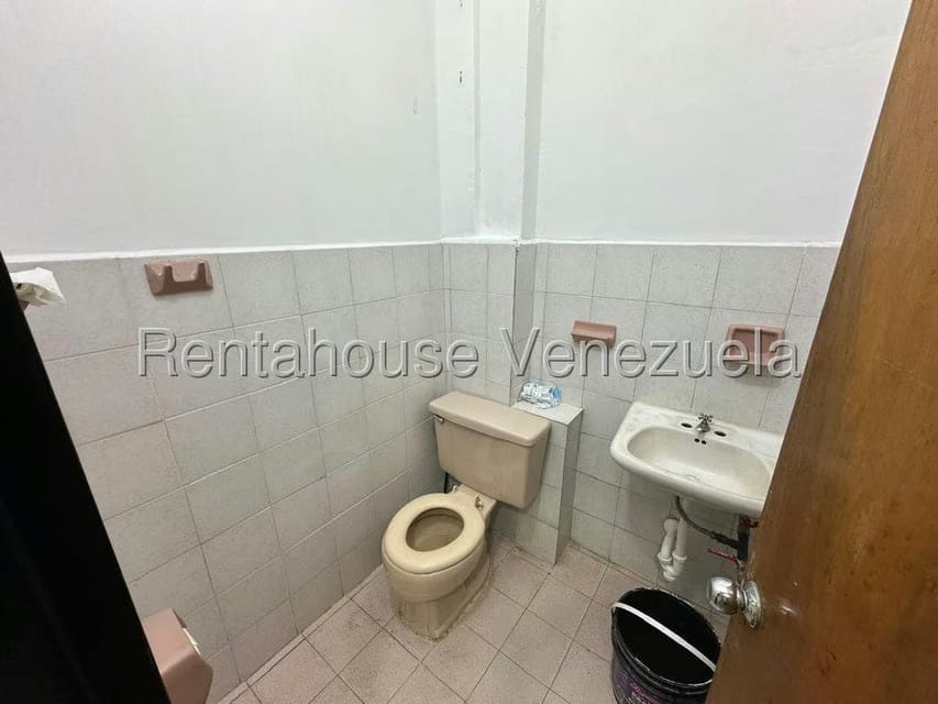 Comercial (Local Comercial) en Alquiler en Catia, Distrito Metropolitano - 7