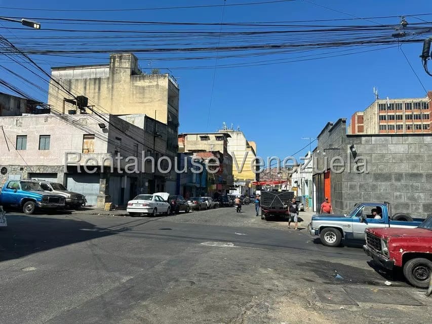 Comercial (Local Comercial) en Alquiler en Catia, Distrito Metropolitano - 9
