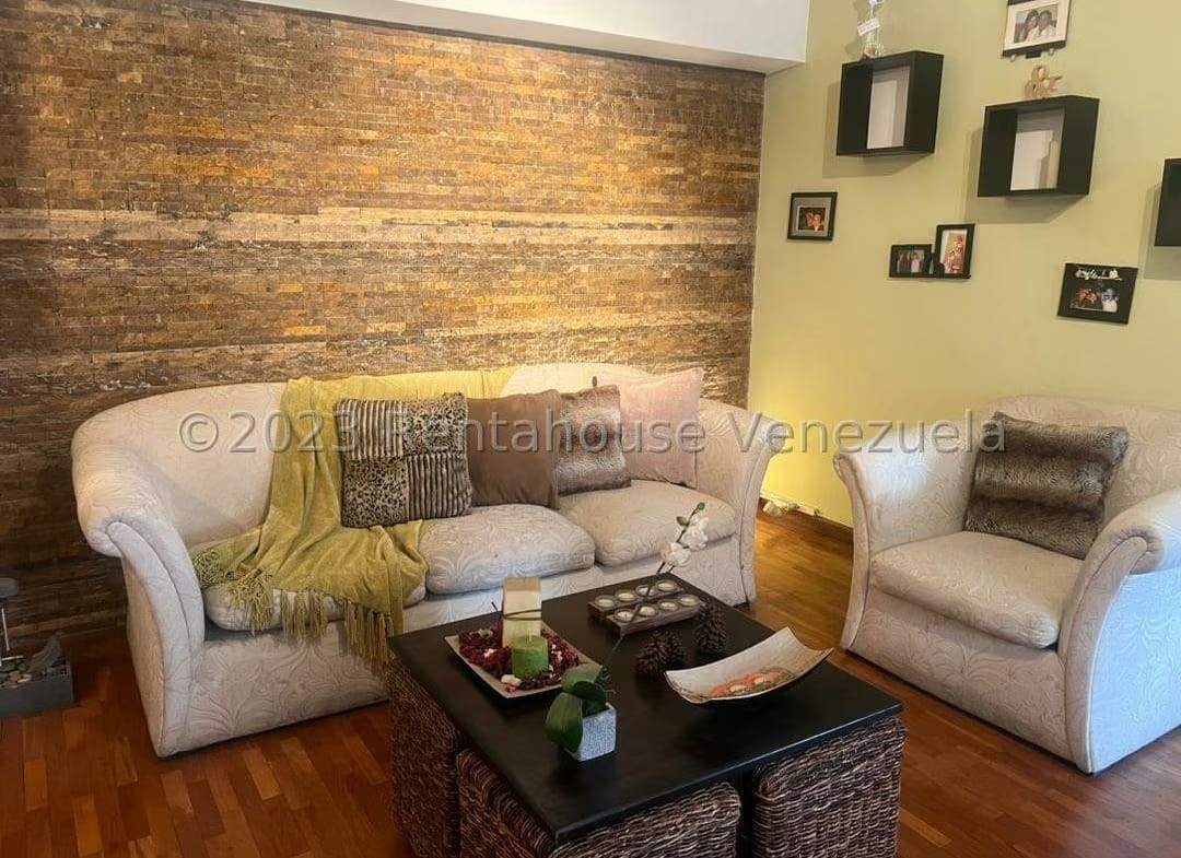 APARTAMENTO EN VENTA-CECILIA GUTIERREZ - 2