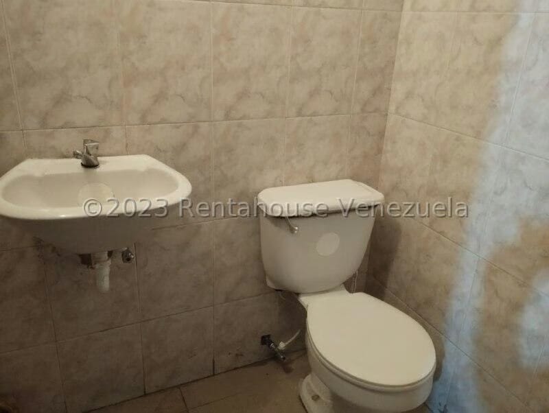 Comercial (Galpon - Deposito) en Venta en Zona Industrial 2, Lara - 8