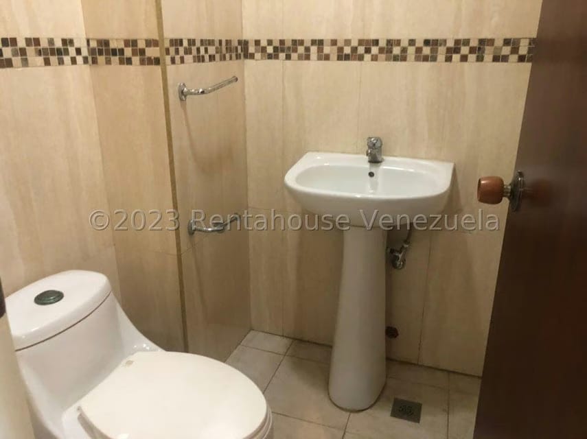 Comercial (Oficina) en Venta en Manongo, Carabobo - 25