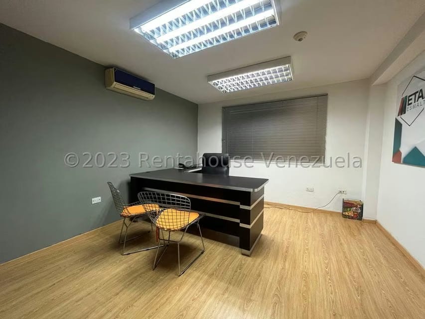 Comercial (Local Comercial) en Venta en Zona Oeste, Lara - 19