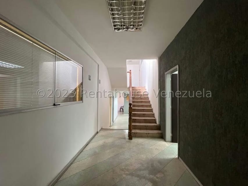 Comercial (Local Comercial) en Venta en Zona Oeste, Lara - 27