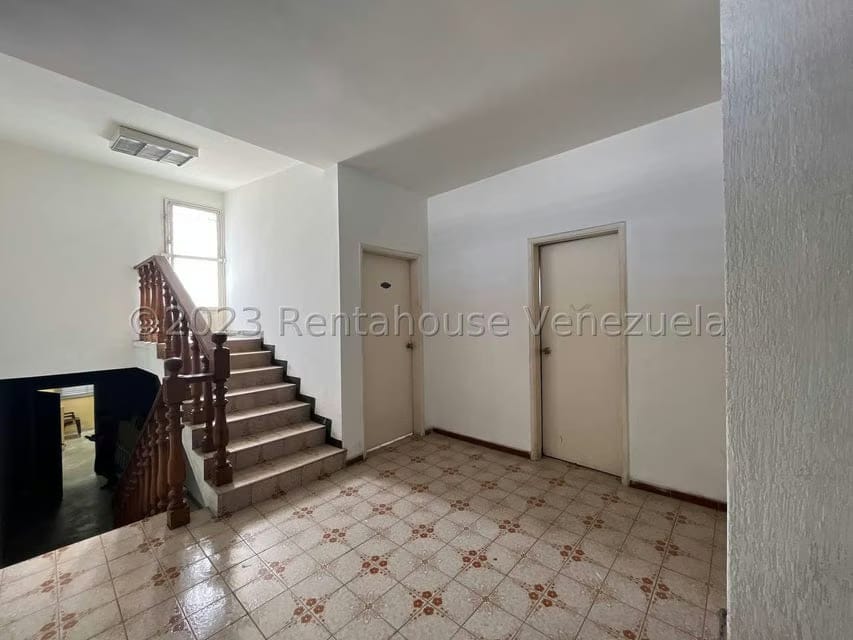 Comercial (Local Comercial) en Venta en Zona Oeste, Lara - 29
