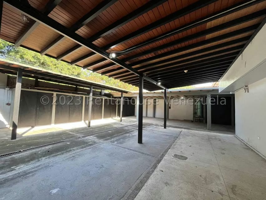 Comercial (Local Comercial) en Venta en Zona Oeste, Lara - 45