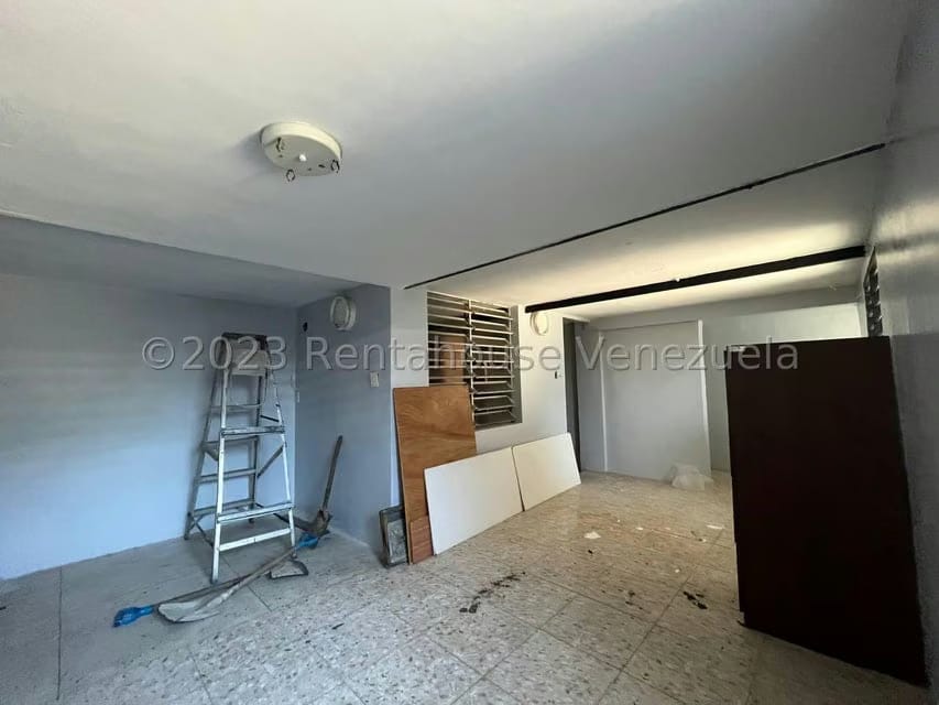 Comercial (Local Comercial) en Venta en Zona Oeste, Lara - 48
