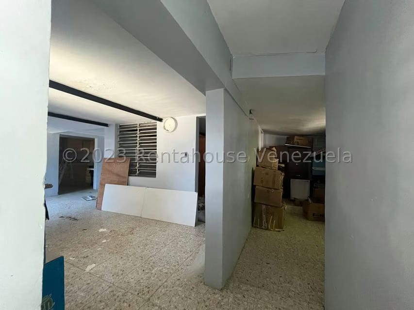 Comercial (Local Comercial) en Venta en Zona Oeste, Lara - 49