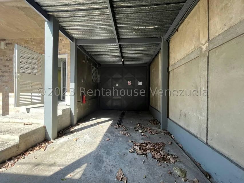 Comercial (Local Comercial) en Venta en Zona Oeste, Lara - 52