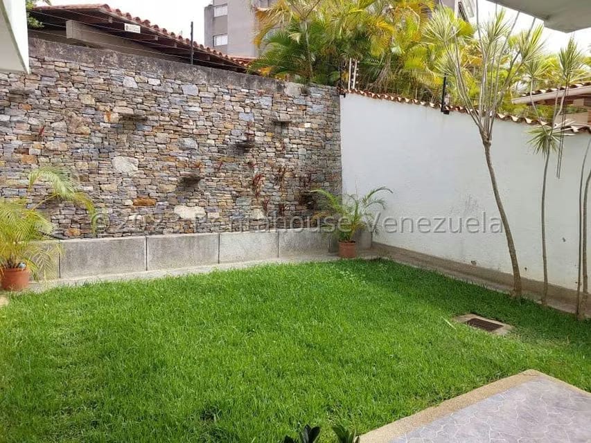 Casa (1 Nivel) en Venta en Chulavista, Distrito Metropolitano - 12