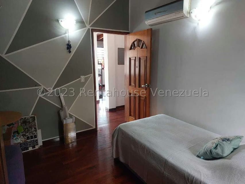 Casa (1 Nivel) en Venta en Chulavista, Distrito Metropolitano - 32