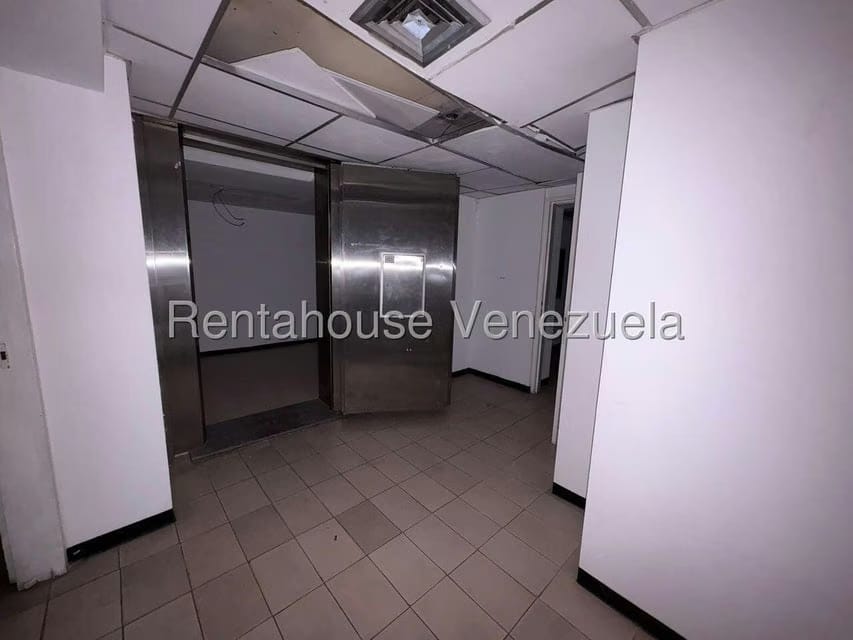 Comercial (Local Comercial) en Venta en Las Acacias, Distrito Metropolitano - 11