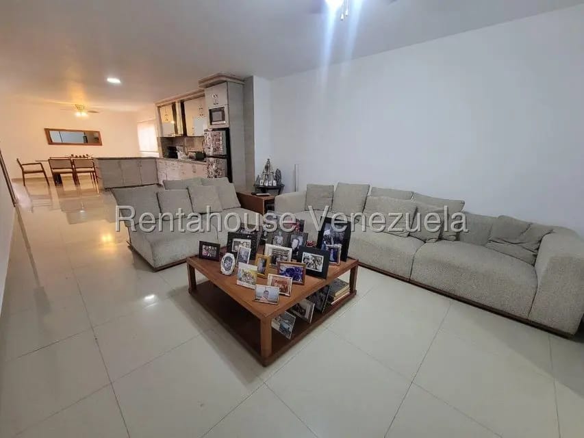 Comercial (Edificio) en Venta en Puente Hierro, Distrito Metropolitano - 21