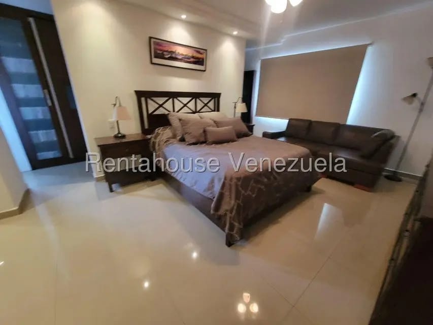 Comercial (Edificio) en Venta en Puente Hierro, Distrito Metropolitano - 30