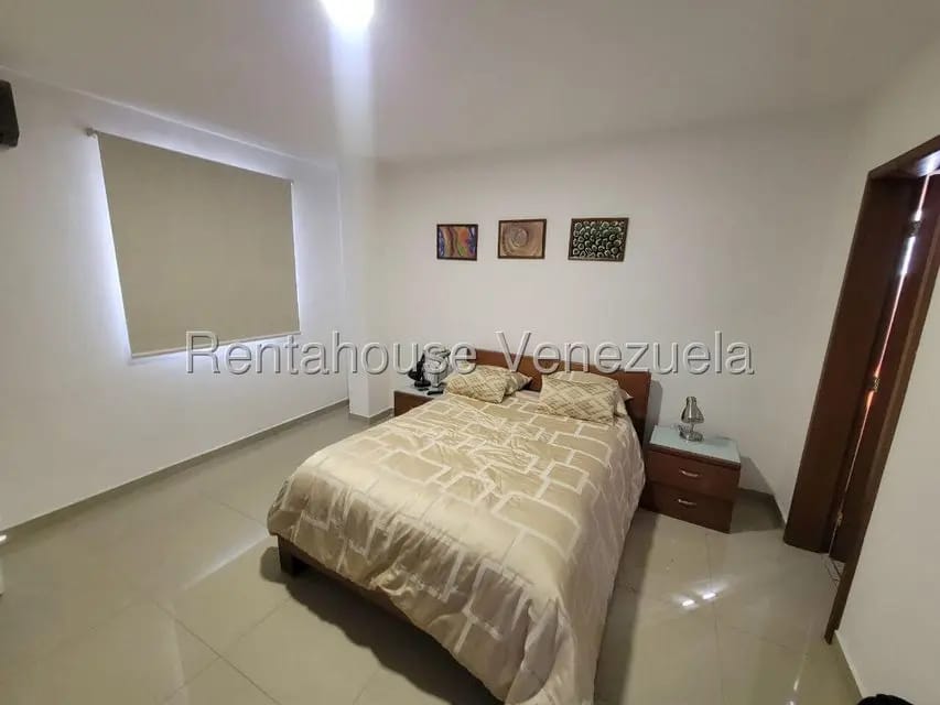 Comercial (Edificio) en Venta en Puente Hierro, Distrito Metropolitano - 36