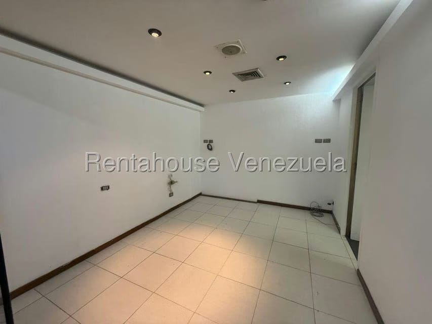 Comercial (Oficina) en Alquiler en La California Norte, Distrito Metropolitano - 5