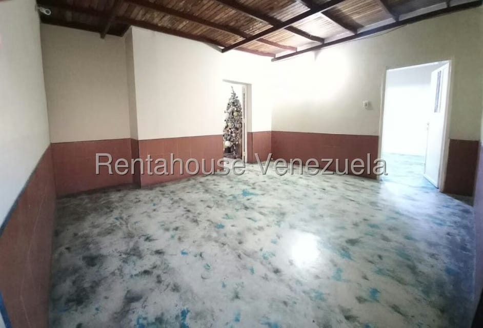 Comercial (Local Comercial) en Venta en Centro, Lara - 2